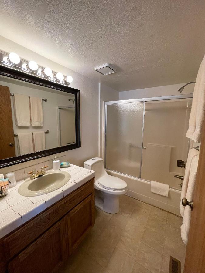 Berkshire Inn Groveland Zewnętrze zdjęcie