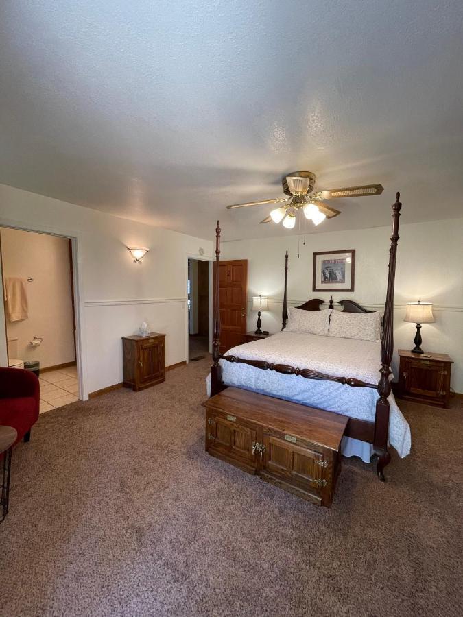 Berkshire Inn Groveland Zewnętrze zdjęcie